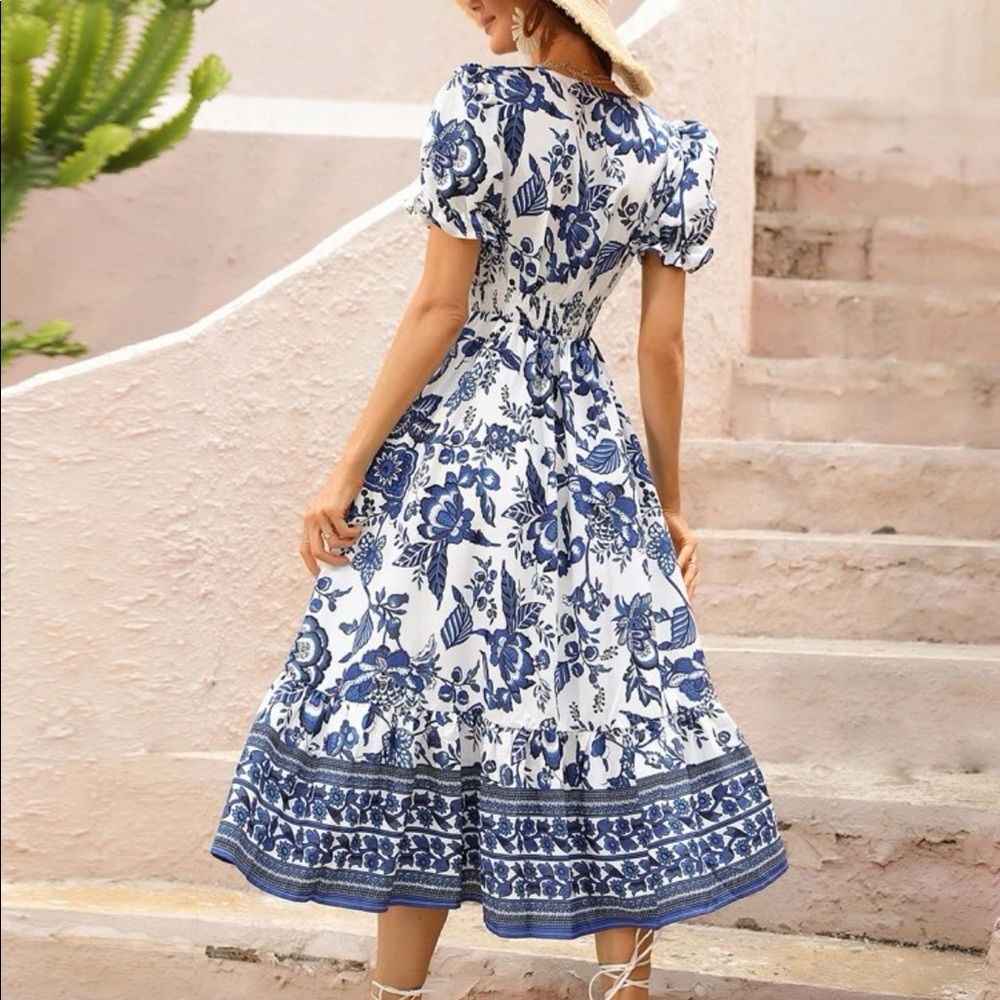 Boho Bohemian Gypsy Floral Print Puff Sleeve Surplice Neck Dress White Blue - Picture 6 of 9